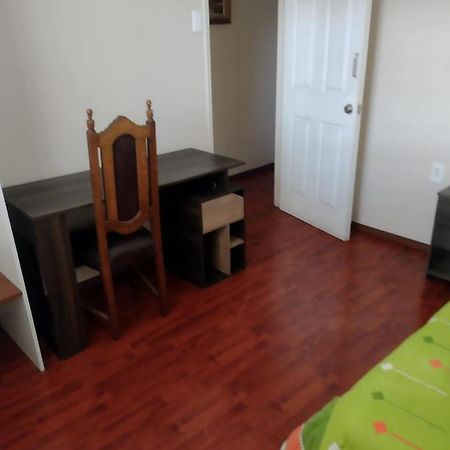 מלון סנטיאגו Hostal Ines מראה חיצוני תמונה